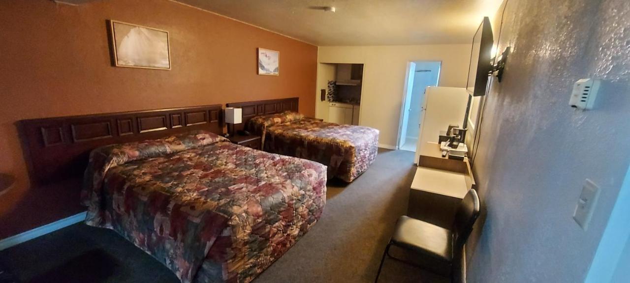 Lazy Bear Lodge Κράνμπρουκ Εξωτερικό φωτογραφία